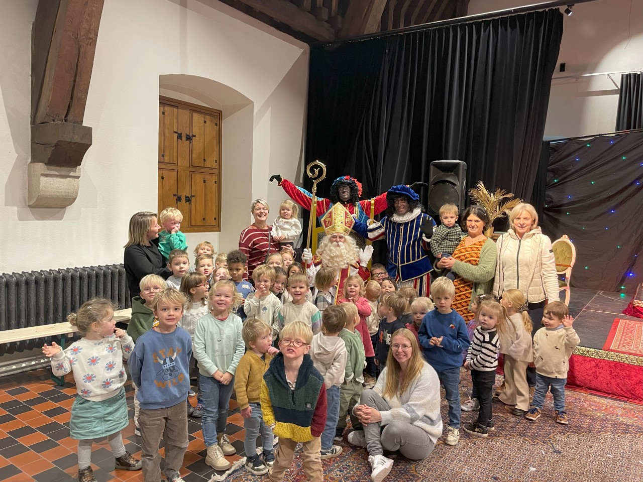 Sinterklaas-en-de-magische-boekenkast